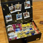 Caixa LótusFlix - Ps: Eu Te Amo + Fotos Polaroids - Imagem 2